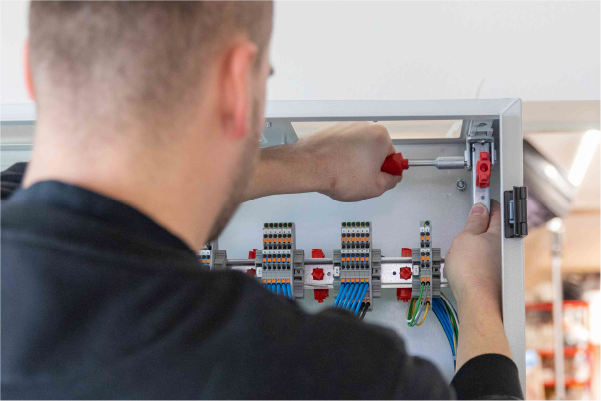 Elektroniker Ausbildung Ulm Ausbildungsstelle Laupheim